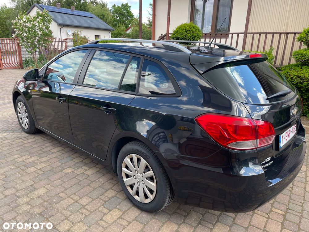 Chevrolet Cruze 1.7 D LT+ - 10