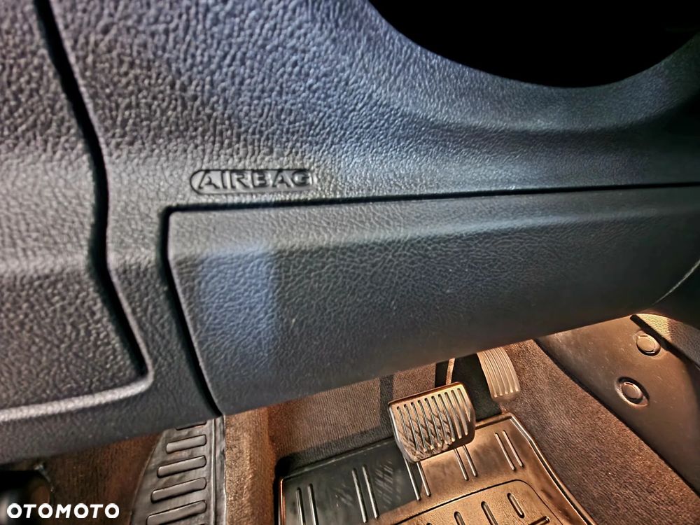 Ford S-Max 2.0 TDCi DPF Titanium MPS6 - 31