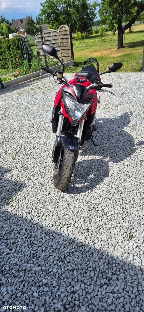 Honda CB - 2