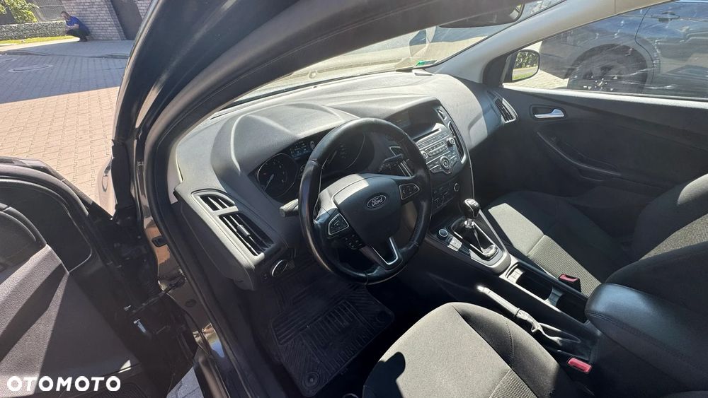 Ford Focus 1.5 EcoBoost Trend ASS - 15