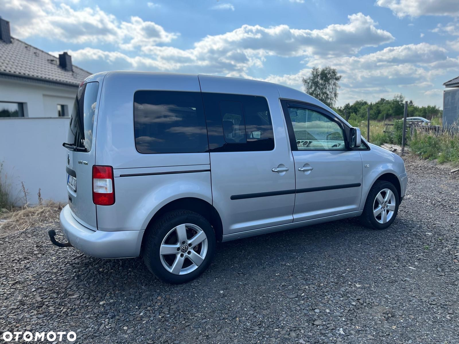 Volkswagen Caddy 1.9 TDI Life Family (5-Si.) - 9