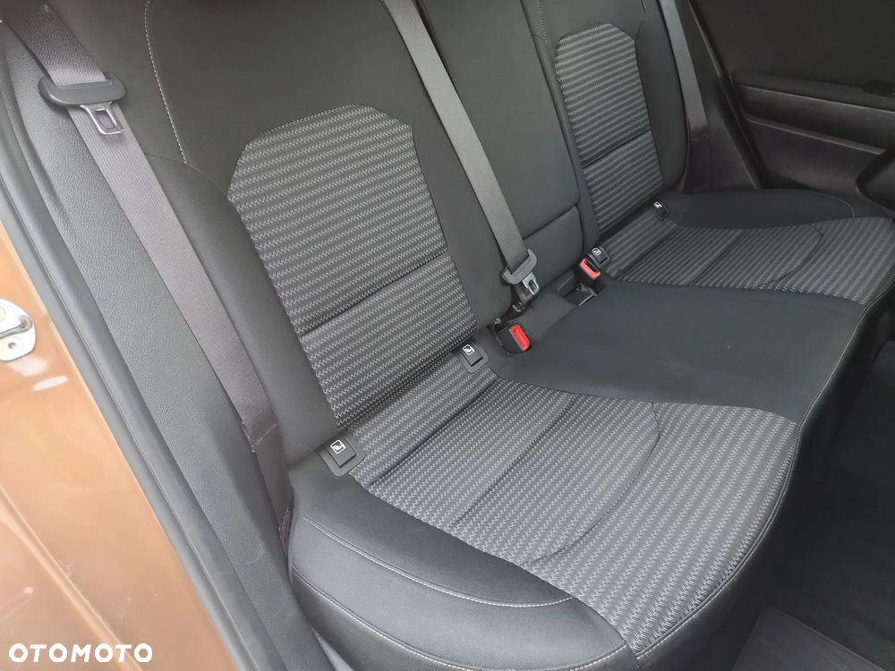 Kia XCeed 1.5 T-GDI M - 22