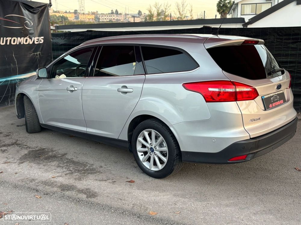 Ford Focus SW 1.5 TDCi EcoBlue Business - 14
