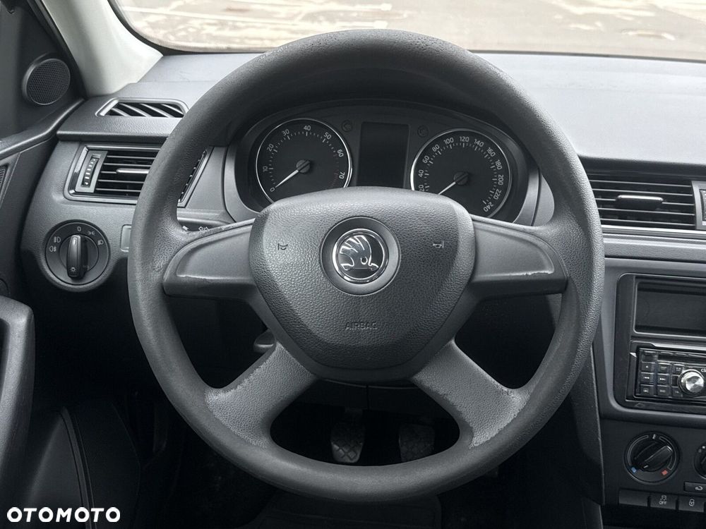 Skoda RAPID 1.2 Active Max - 15