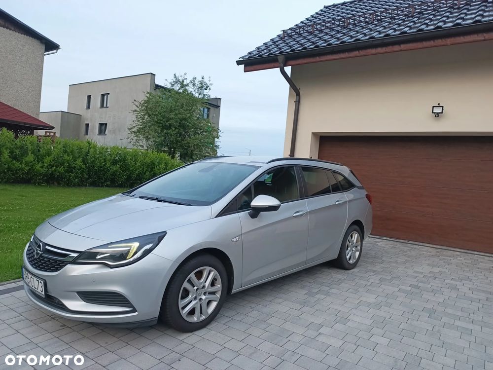 Opel Astra 1.6 D (CDTI) Start/Stop Business - 1