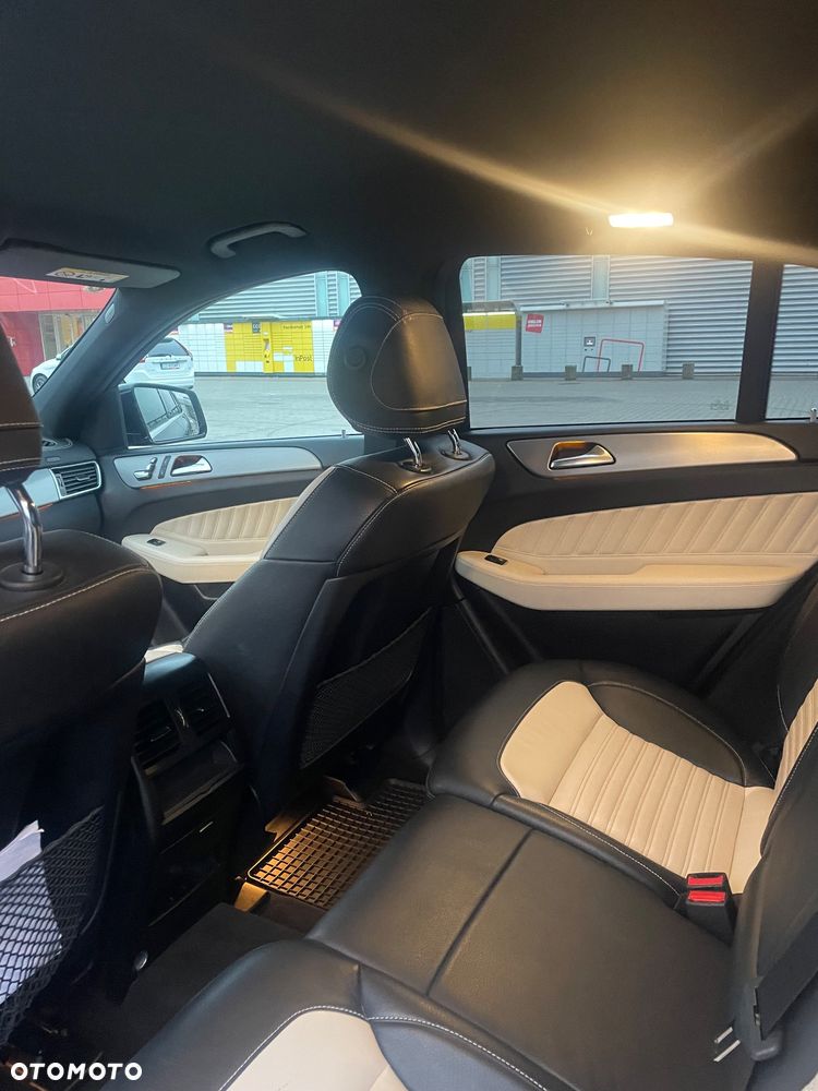 Mercedes-Benz GLE - 17