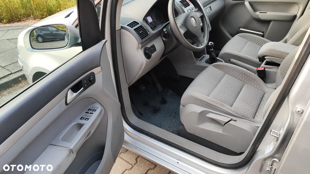 Volkswagen Touran 1.6 Trendline - 20