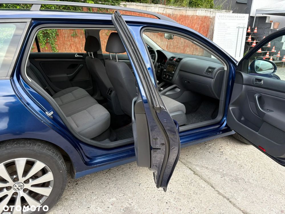 Volkswagen Golf 1.9 TDI DPF Comfortline - 13