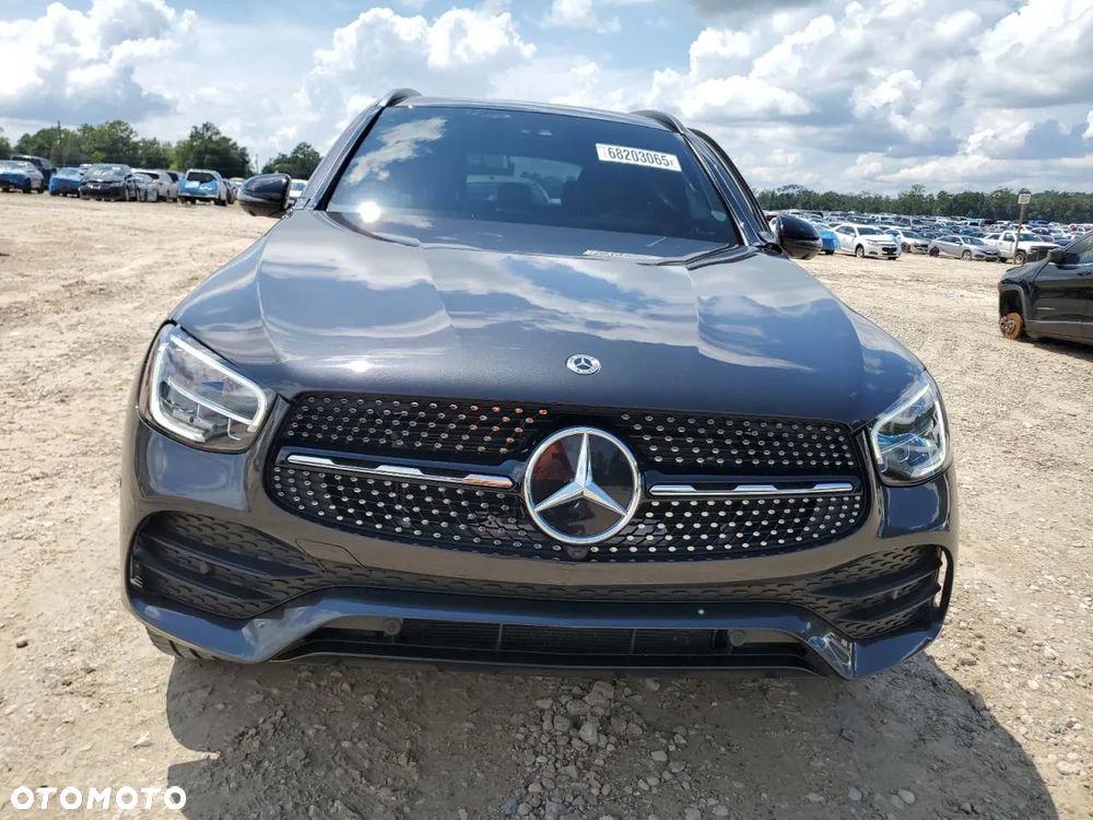 Mercedes-Benz GLC - 5
