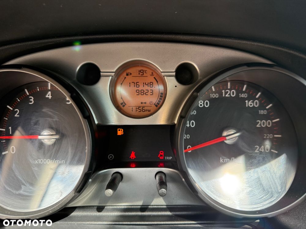 Nissan Qashqai 2.0 acenta - 17