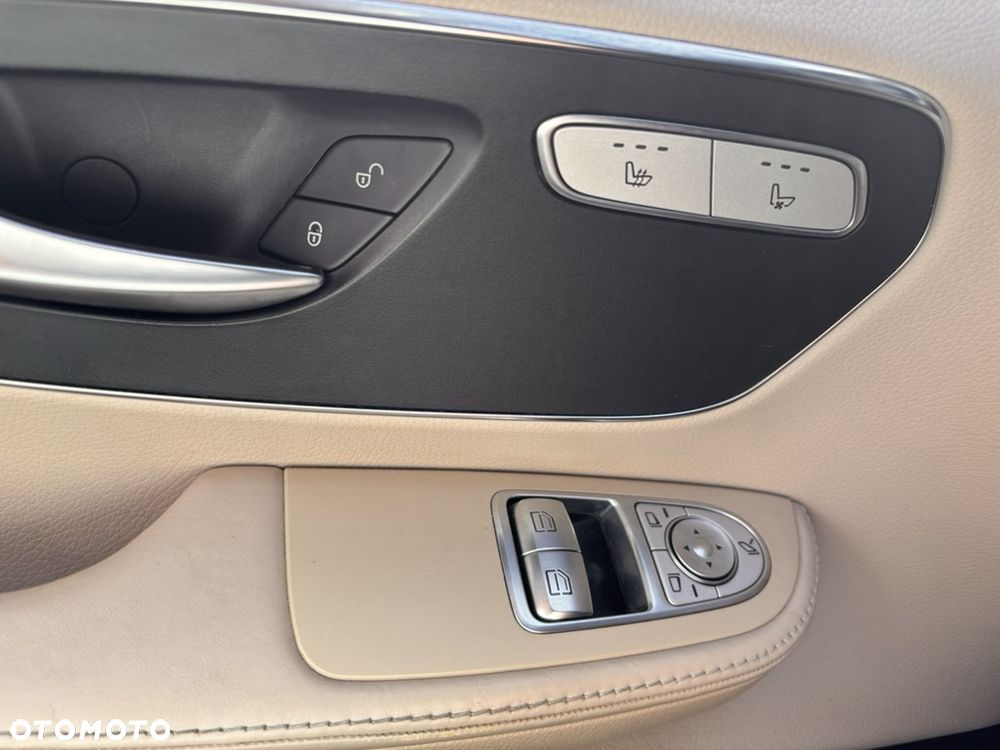 Mercedes-Benz Klasa V 250 (BlueTEC) d Avantgarde 7G-Tronic (d³ugi) - 27
