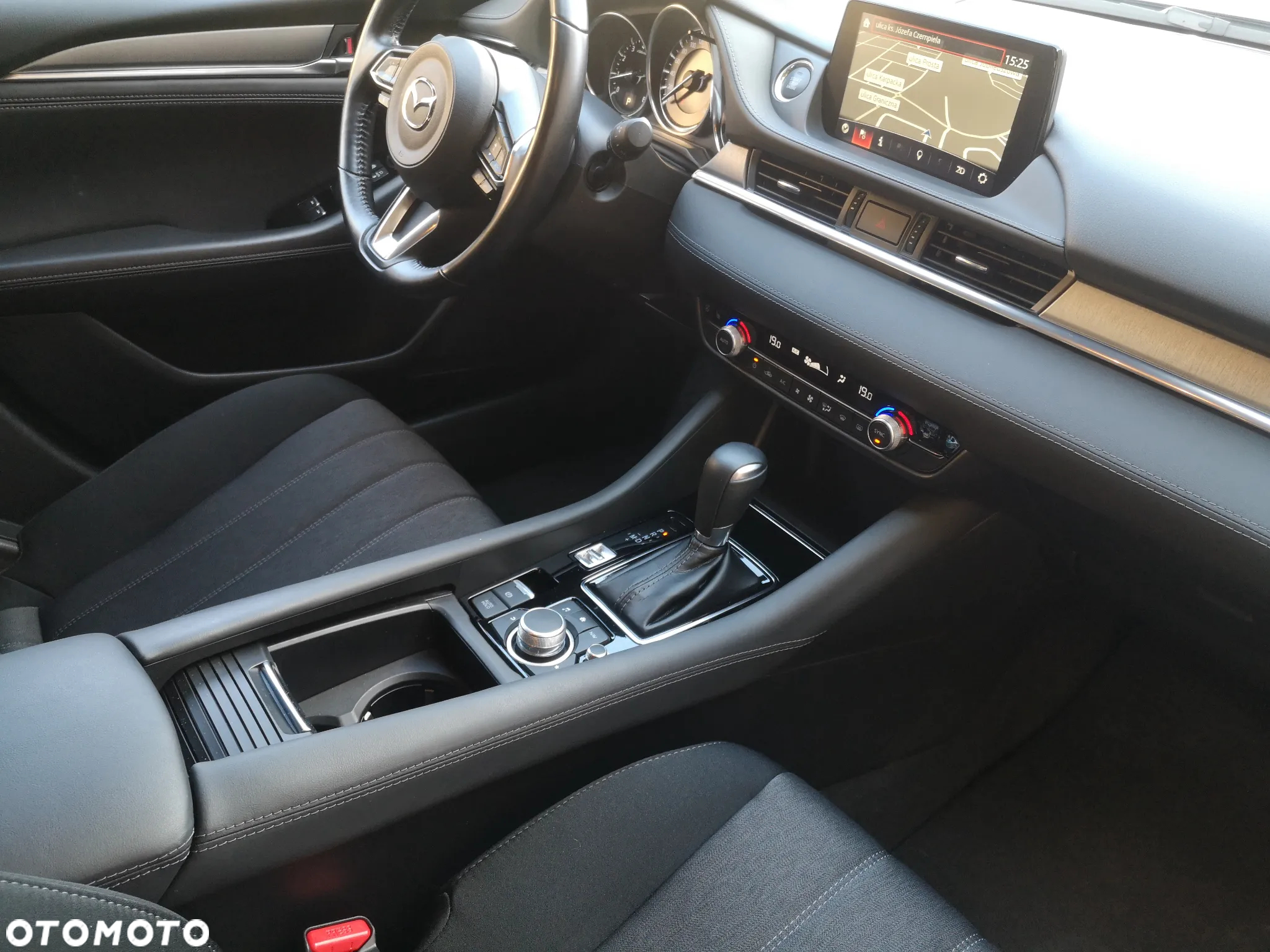 Mazda 6 2.0 SkyJoy - 23