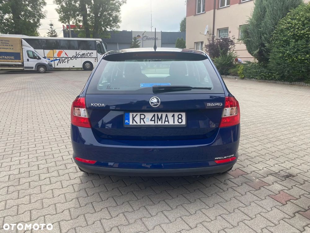 Skoda RAPID 1.6 TDI DPF Ambition - 3