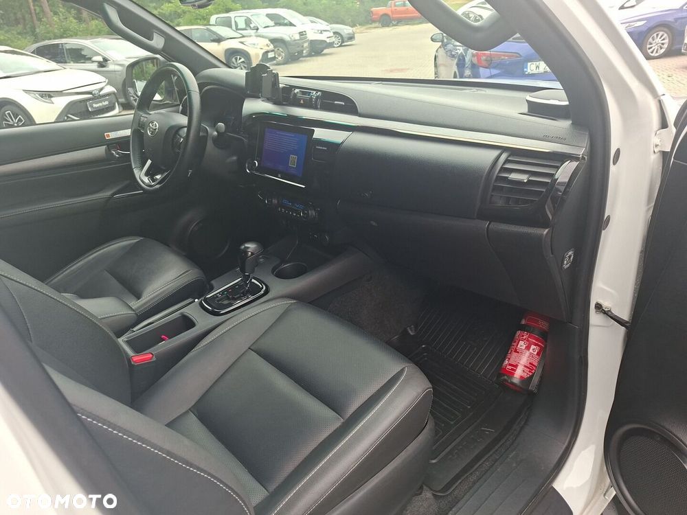 Toyota Hilux 2.8 D-4D mHEV Double Cab Invincible 4x4 - 9