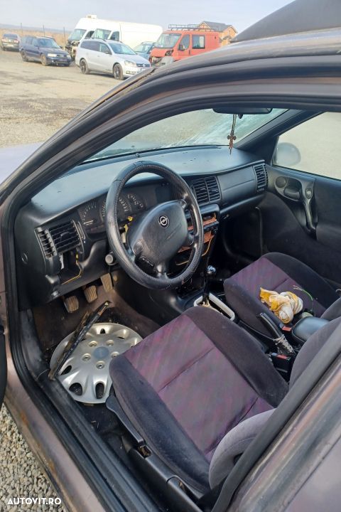 Comutator faruri 09138337 Opel Vectra B [1995 - 1999] wagon 5-usi 2.0 - 9