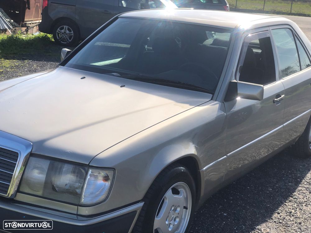 Mercedes-Benz E 250 - 9