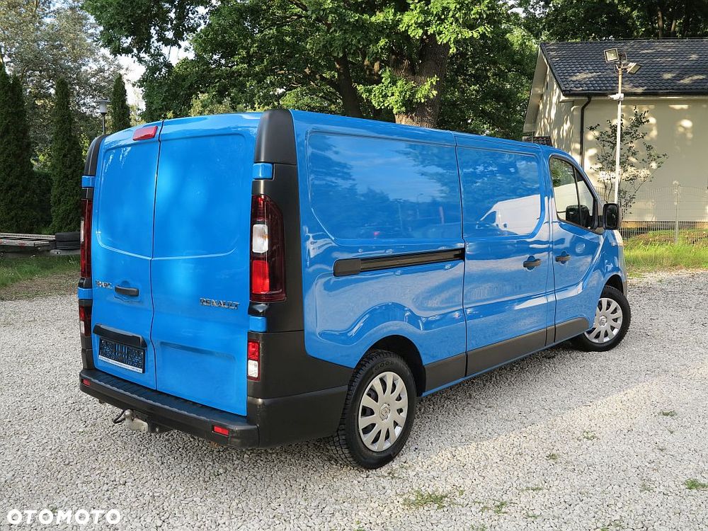 Renault Trafic - 9