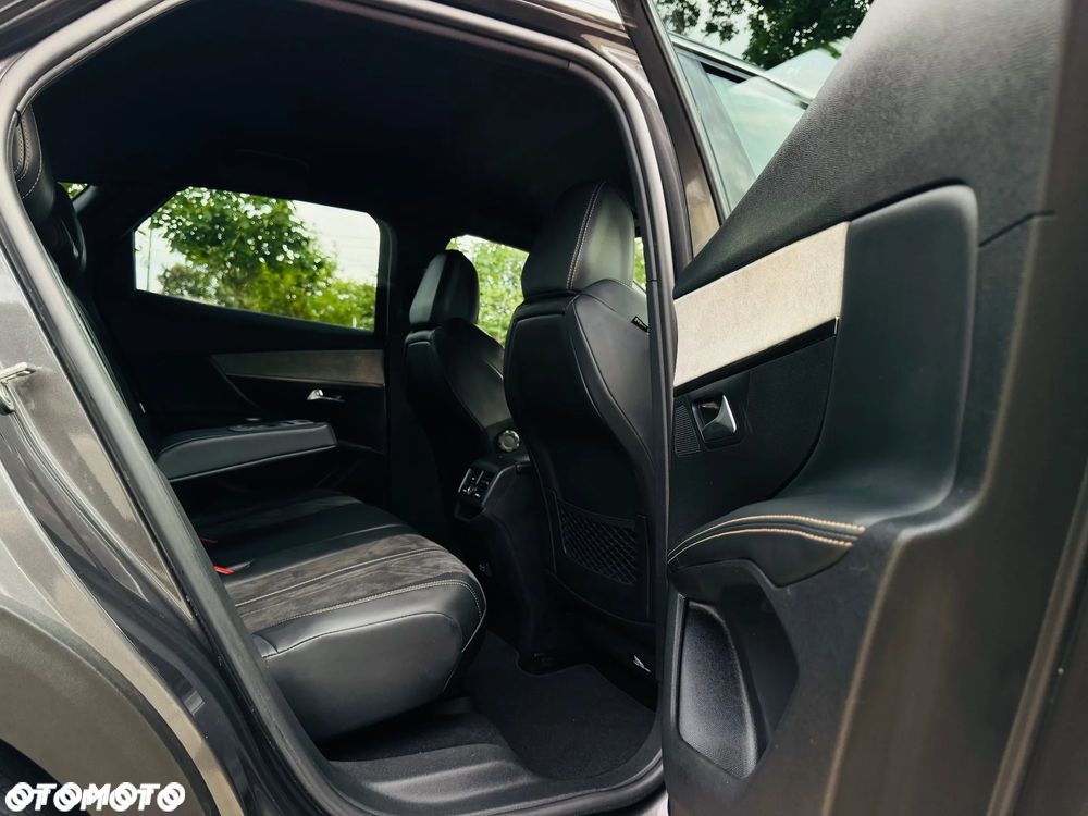 Peugeot 3008 1.5 BlueHDi GT S&S - 33