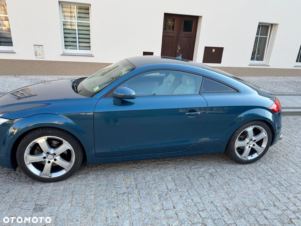 Audi TT Coupé - 6
