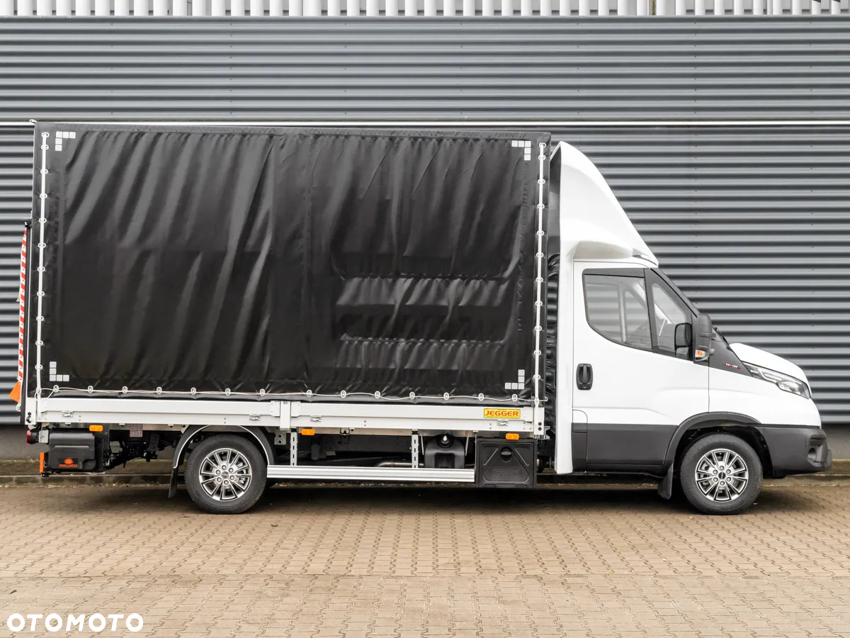 Iveco Daily 3.0 plandeka z windą - 5