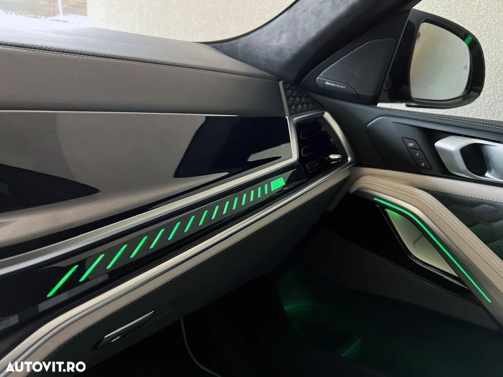 BMW X6 M Competition MHEV - 26