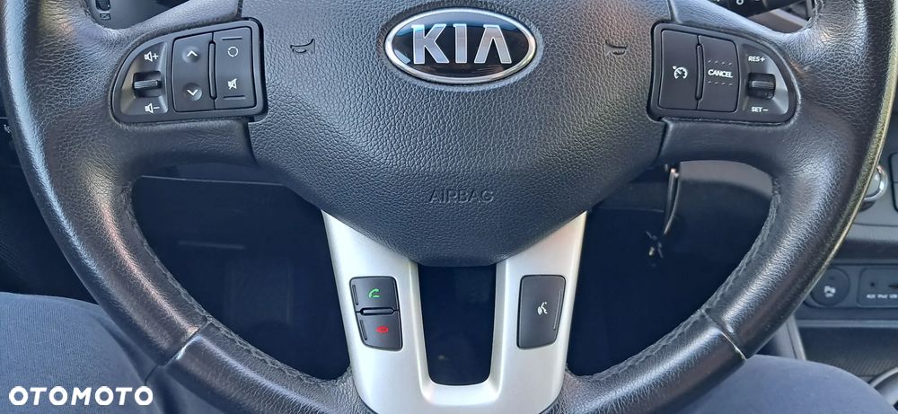 Kia Sportage - 16