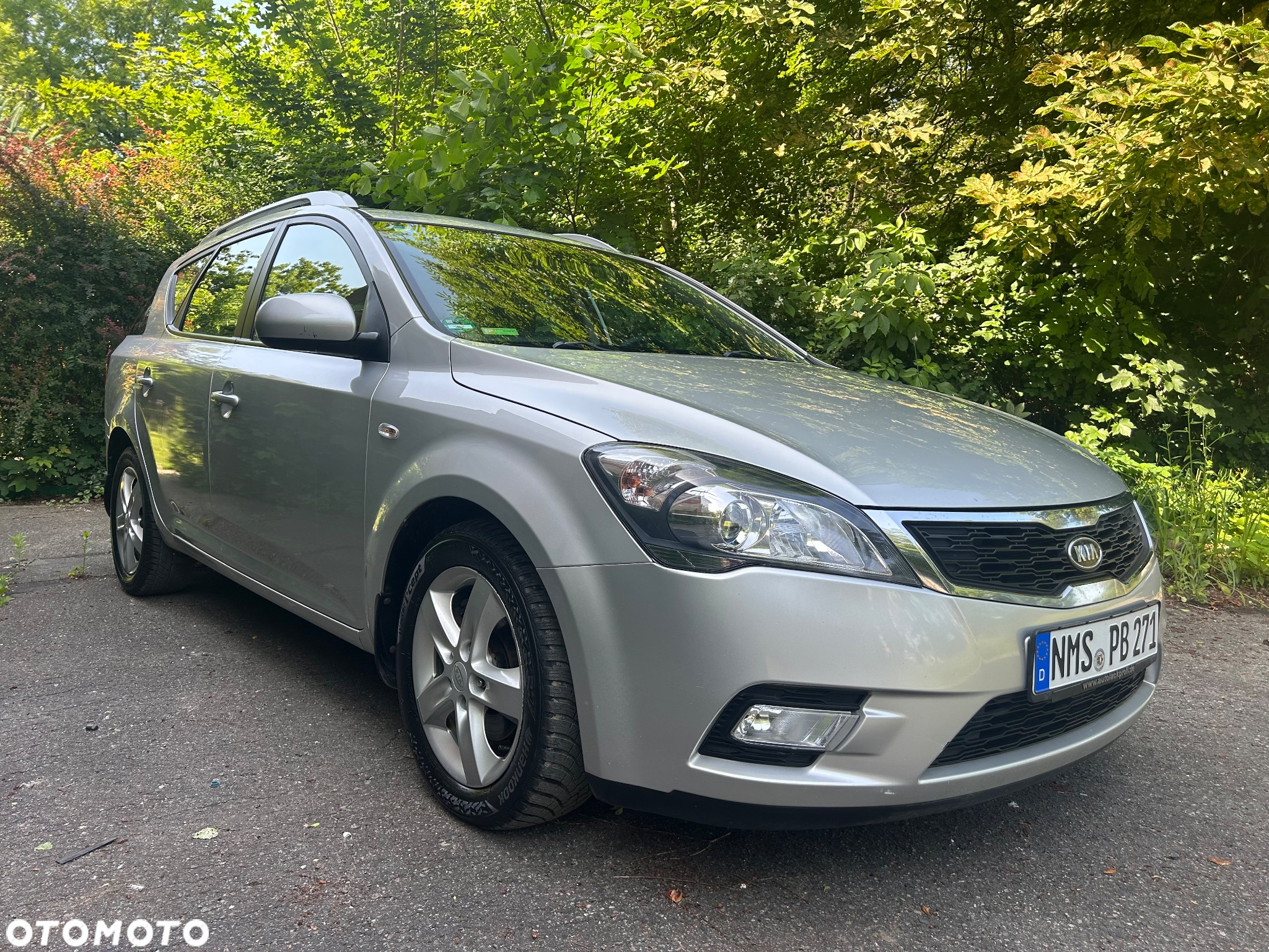 Kia Ceed 1.6 CVVT SW Dream-Team Edition - 27