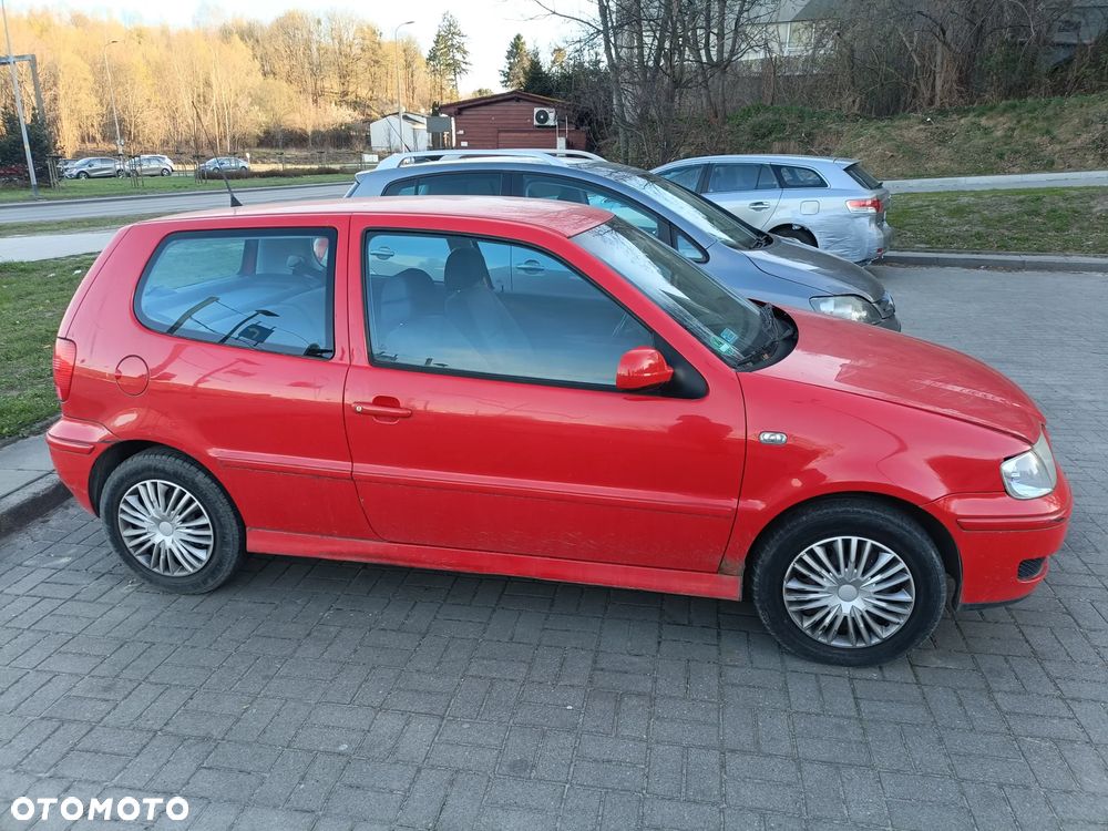 Volkswagen Polo - 4