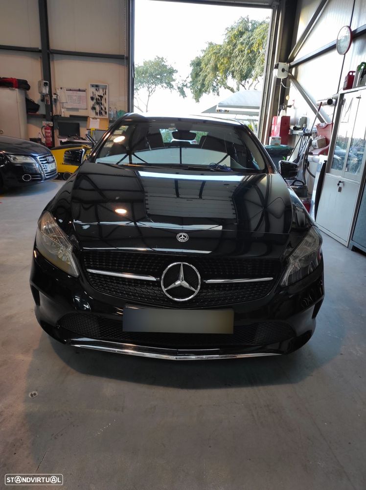 Mercedes-Benz A 180 Dynamic Edition - 1
