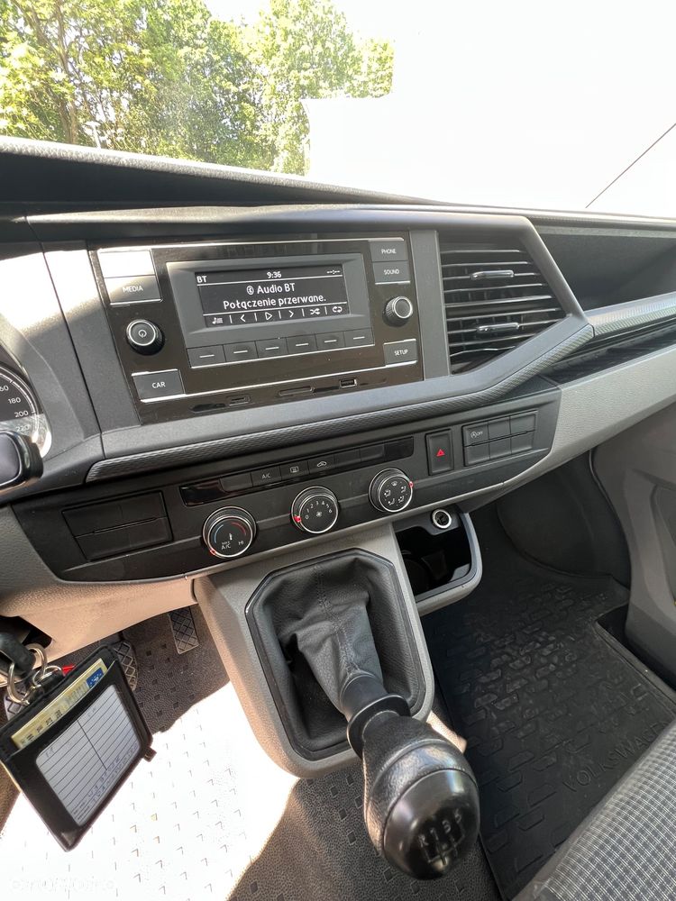 Volkswagen Transporter - 11