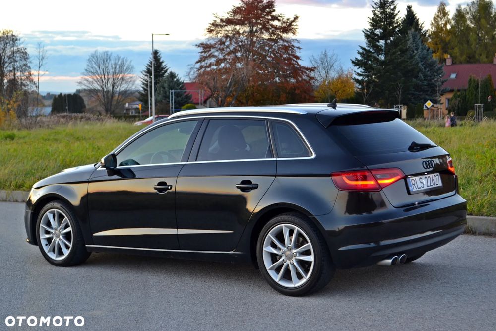 Audi A3 Sportback - 4