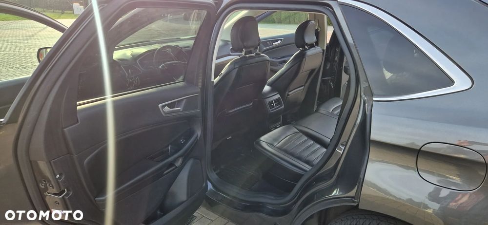 Ford Edge - 5