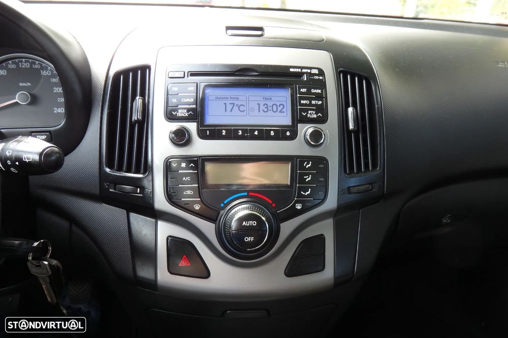 Hyundai i30 CW 1.6 CRDi STyle - 5