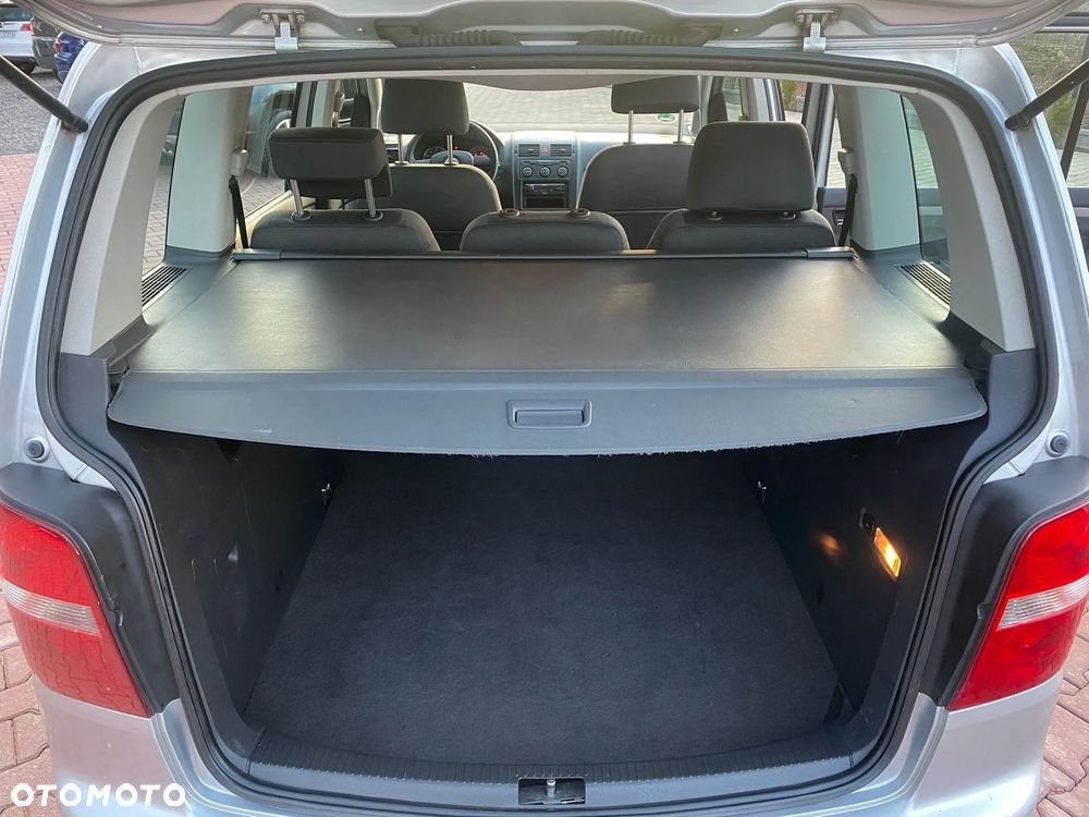 Volkswagen Touran 1.6 Trendline - 9