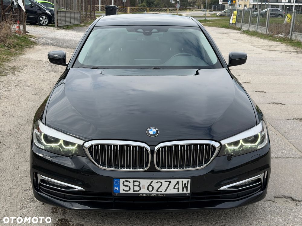 BMW Seria 5 530d xDrive Luxury Line - 2
