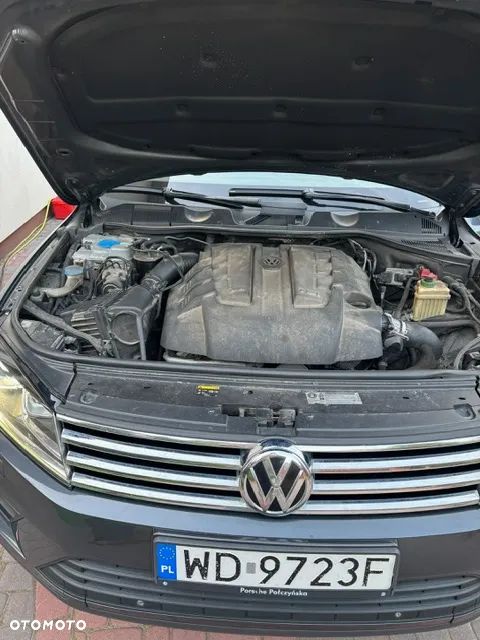 Volkswagen Touareg 3.0 V6 TDI BMT - 26