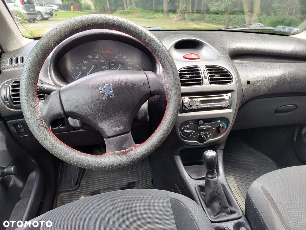 Peugeot 206 1.4 Trendy - 8