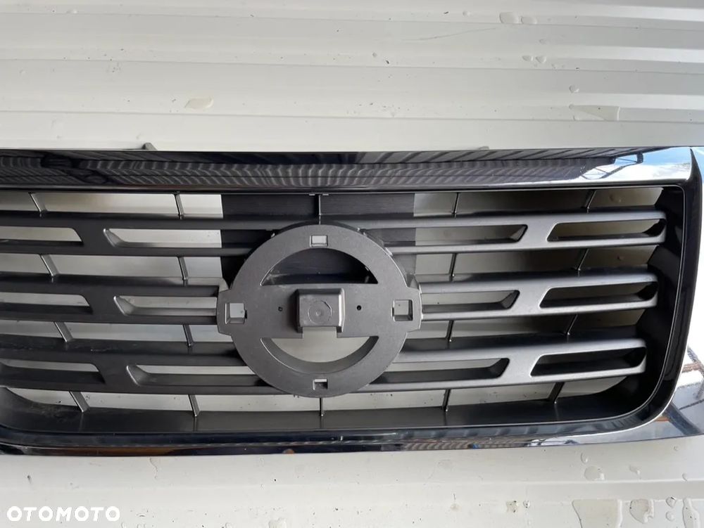 ATRAPA PRZÓD GRILL NISSAN NAVARA D23 NP300 62310 4KJ1B - 4