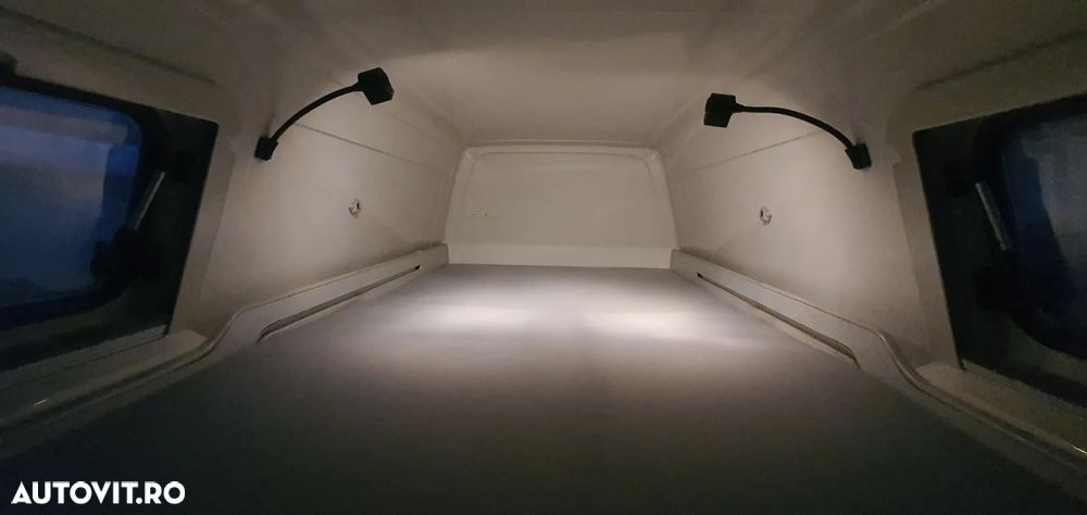 Volkswagen Westfalia 4 locuri - 6