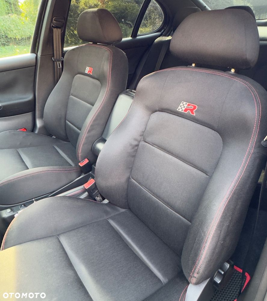 Seat Leon 1.8T Cupra R - 23