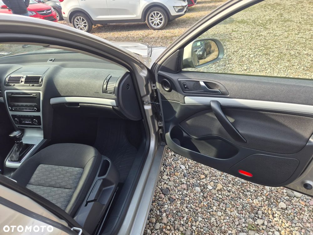 Skoda Octavia - 22