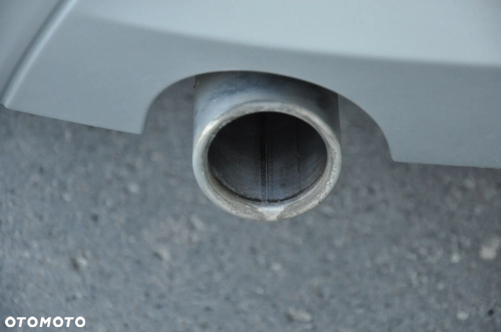 BMW Seria 2 218d Advantage - 24