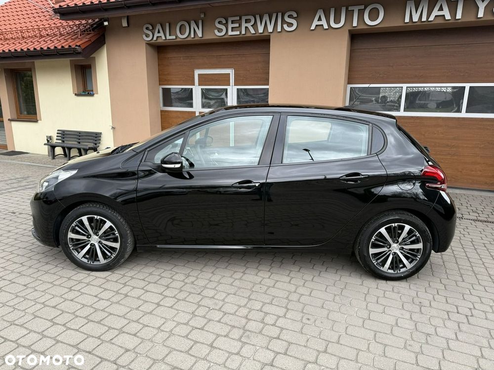 Peugeot 208 82 VTI Allure - 11