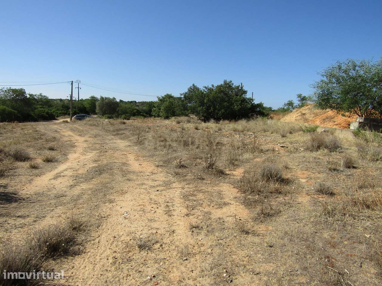 Terreno com 3000m2 - Zona Industrial de Boliqueime - Grande imagem: 4/8