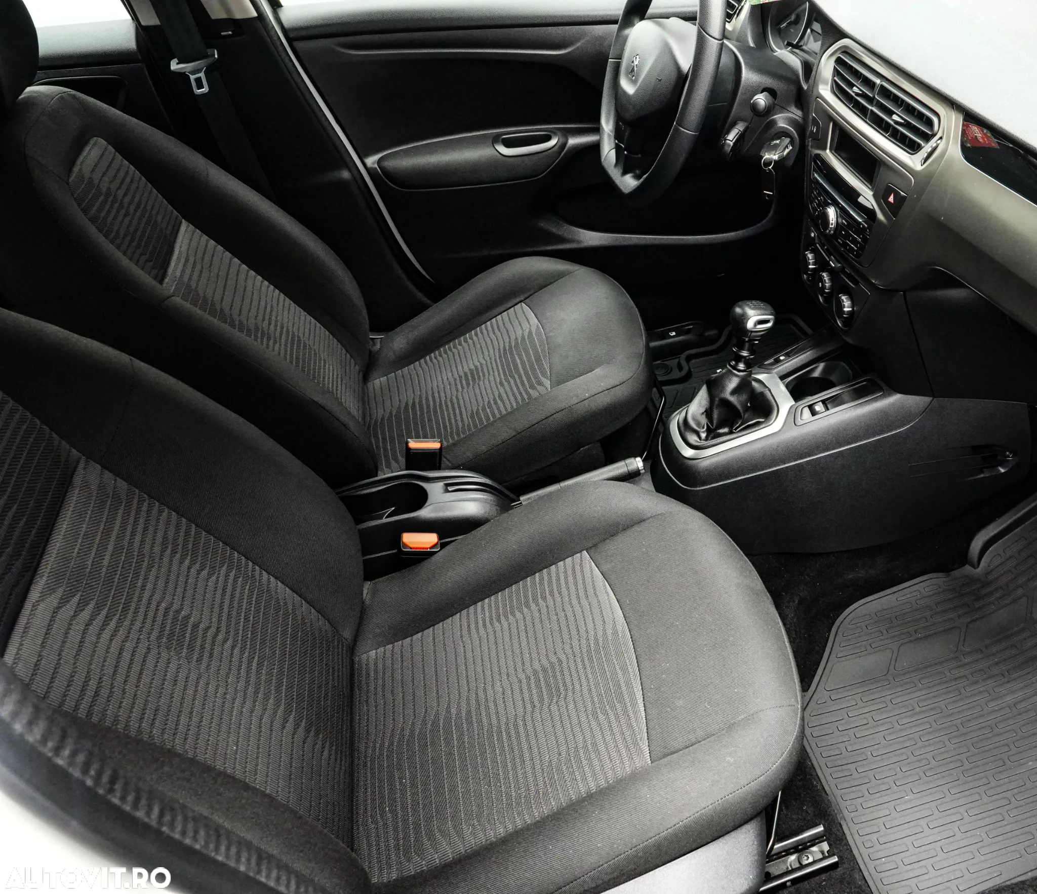 Peugeot 301 1.5 BlueHDI FAP Allure - 13