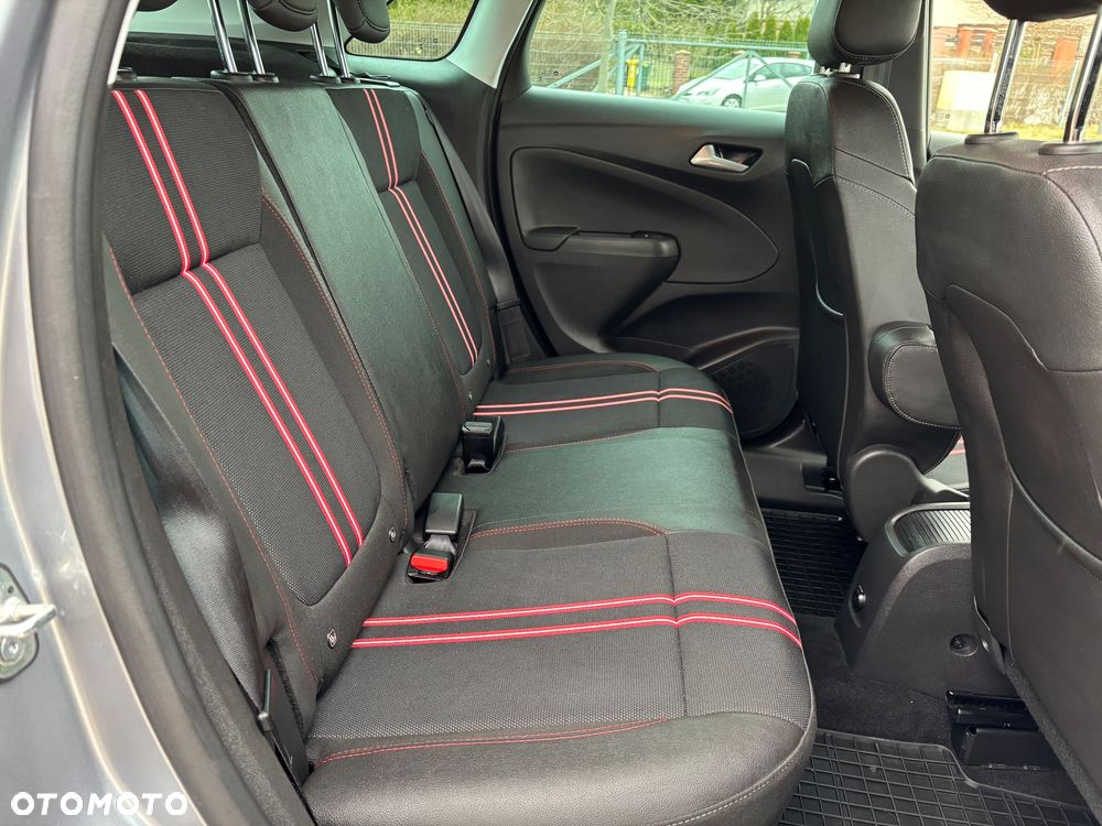 Opel Crossland 1.2 T GS Line Plus Pack - 7