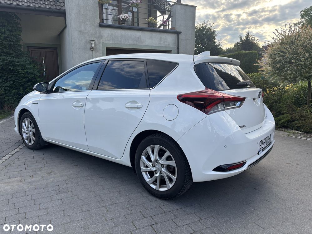 Toyota Auris - 6