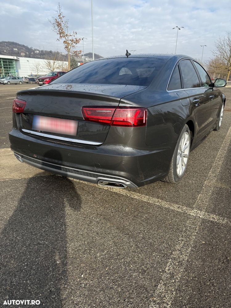 Audi A6 Avant 3.0 TDI quattro S tronic - 13