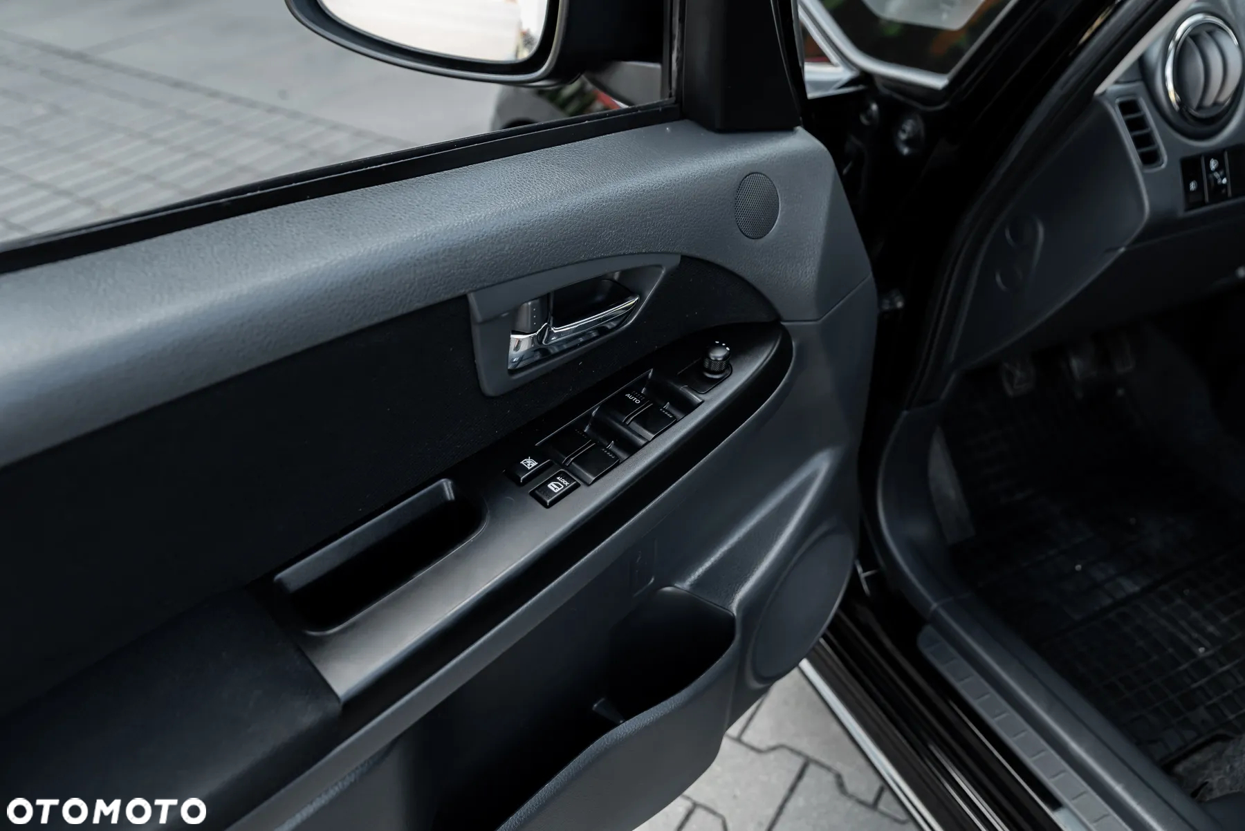 Suzuki SX4 1.6 Premium - 20