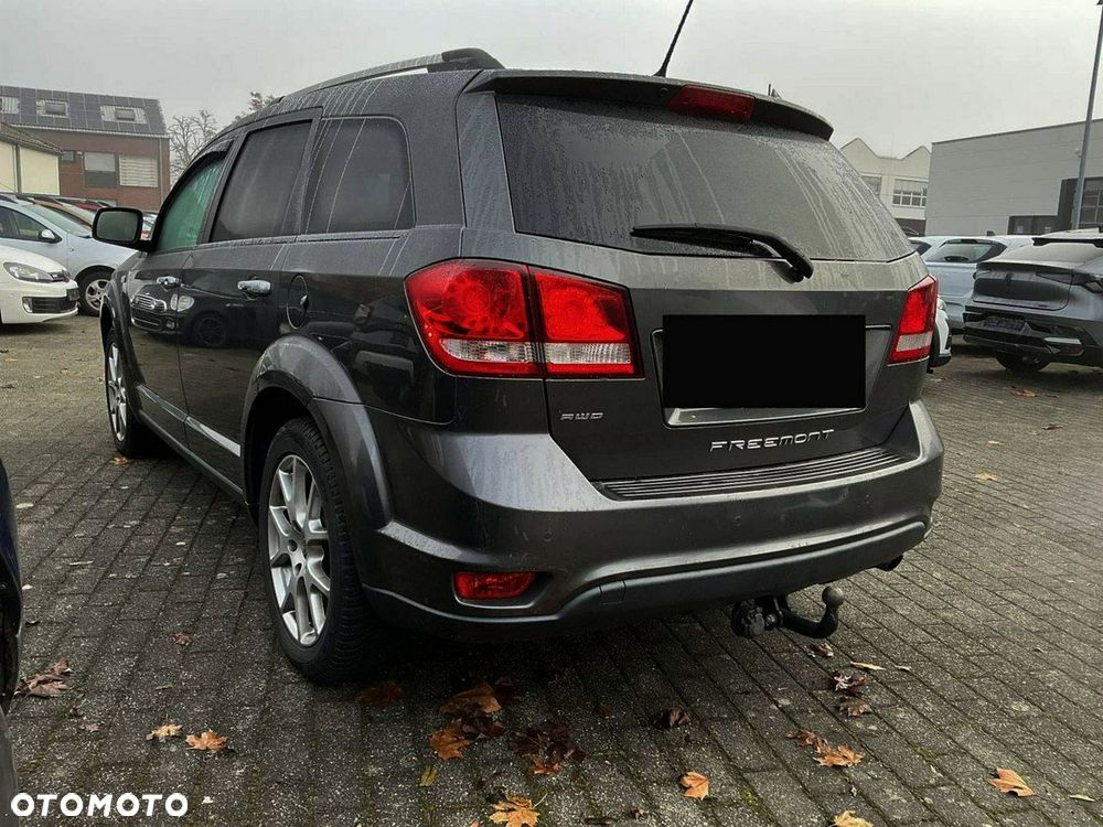 Fiat Freemont 2.0 Multijet Lounge AWD - 3